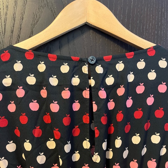 Kate Spade orchard midi dress with a puff sleeve 🍎 - Picture 4 of 9